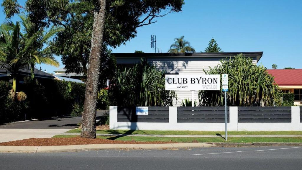 Club Byron Accommodation 拜伦湾 外观 照片